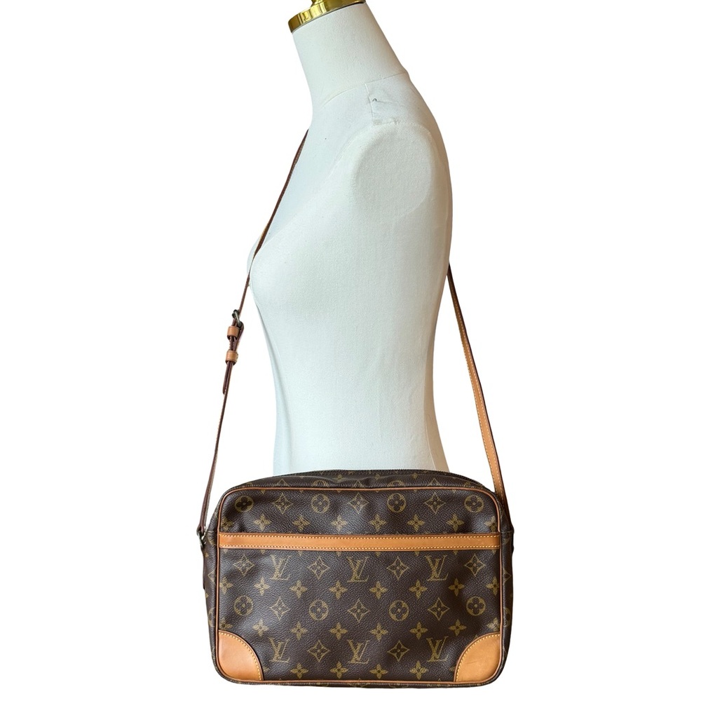 Louis Vuitton Trocadero 30 Monogram Crossbody Bag